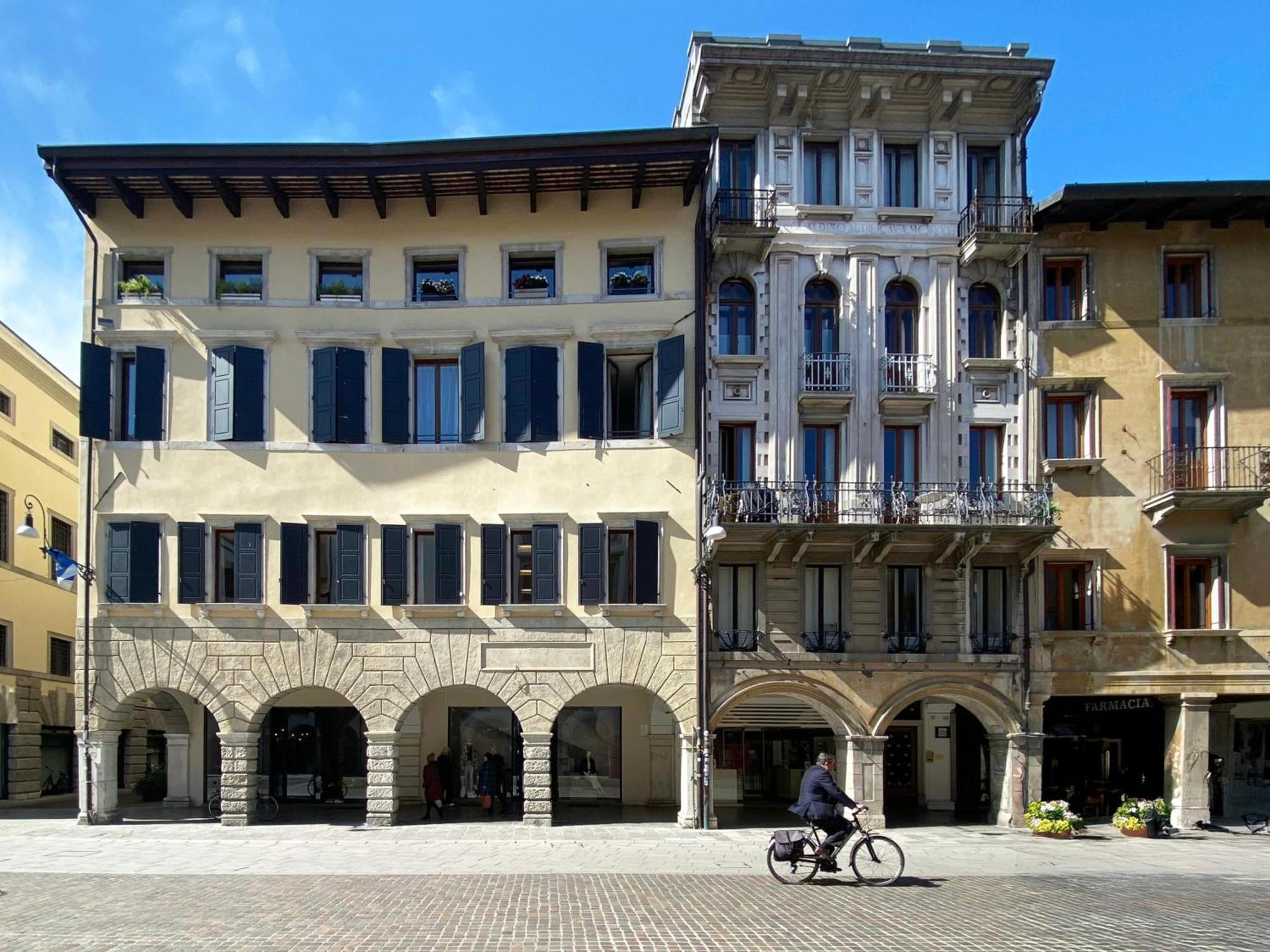 Mercatovecchio Luxury Suites Udine Exterior photo